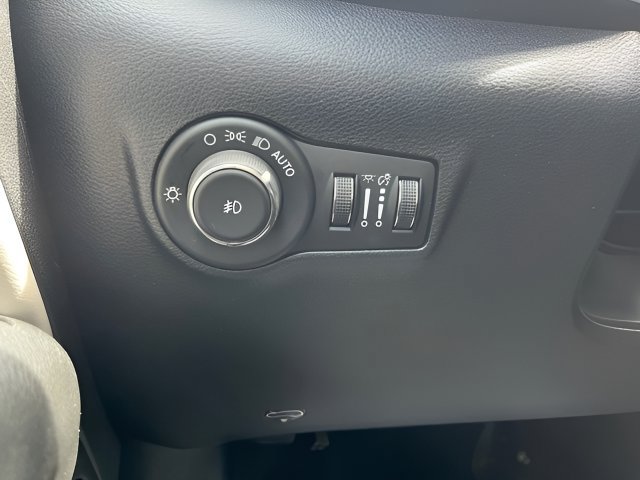 2024 Jeep Compass Limited - Photo 14