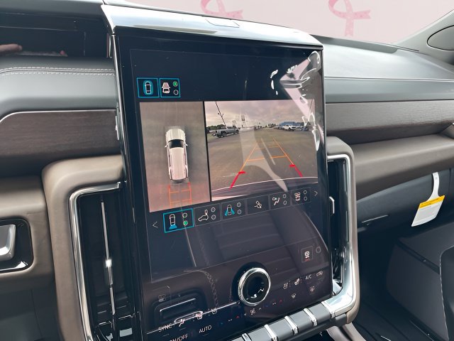 2027 GMC Yukon Denali Ultimate - Photo 18