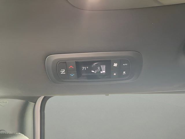 2025 Chrysler Pacifica Select - Photo 32