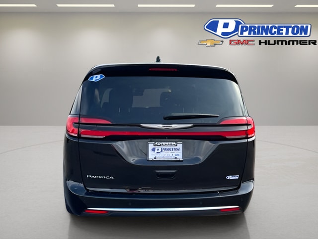 2024 Chrysler Pacifica Touring L - Photo 6