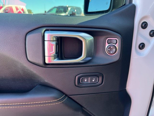 2024 Jeep Wrangler 4-Door Sahara - Photo 10