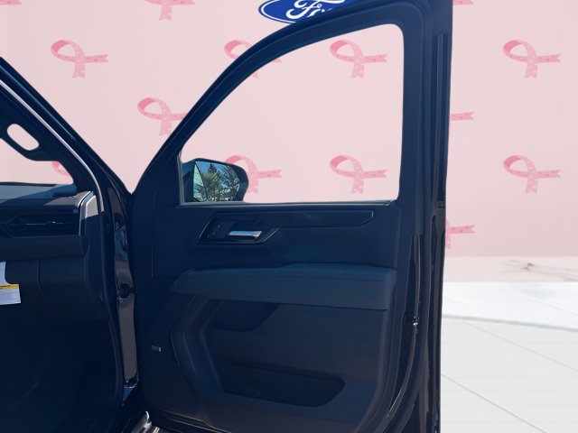 2027 GMC Yukon AT4 - Photo 35