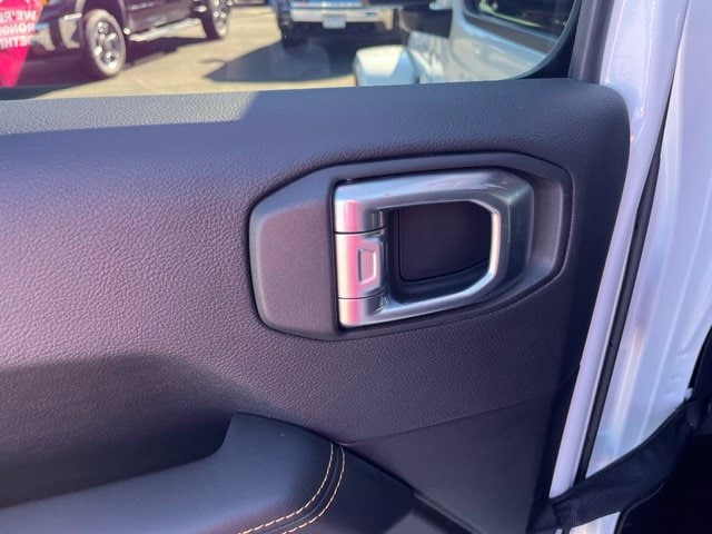2024 Jeep Wrangler 4-Door Sahara - Photo 27