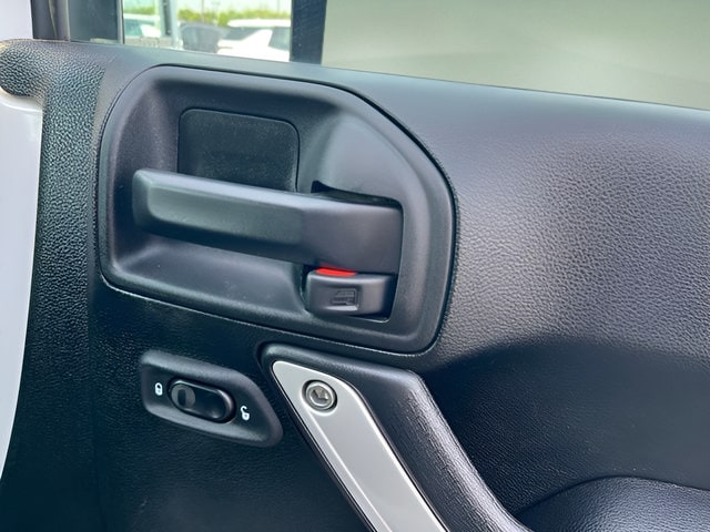 2018 Jeep Wrangler JK Unlimited Sahara - Photo 30