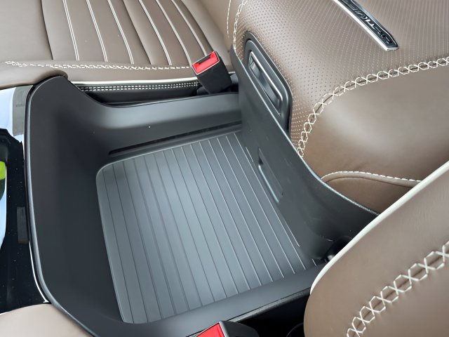 2027 GMC Yukon Denali Ultimate - Photo 22
