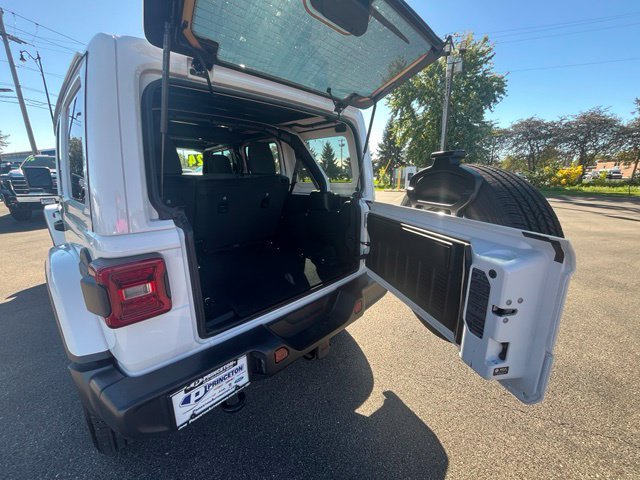 2024 Jeep Wrangler 4-Door Sahara - Photo 36