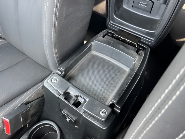 2018 Jeep Wrangler JK Unlimited Sahara - Photo 21