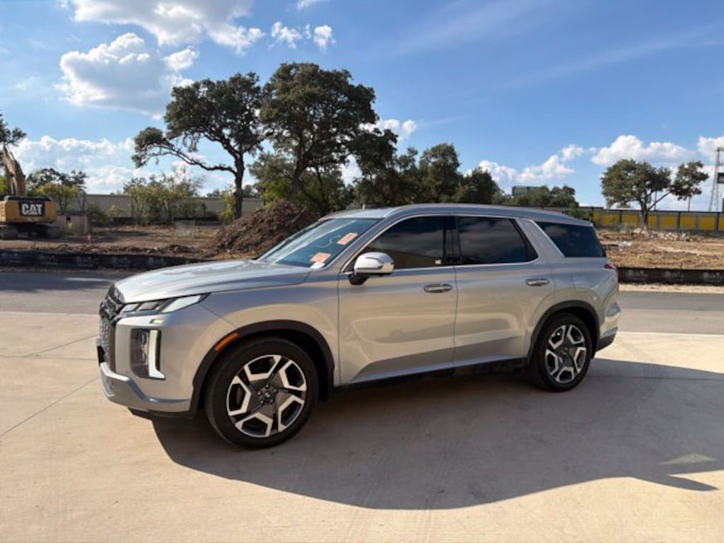 Used 2023 Hyundai Palisade SEL SUV