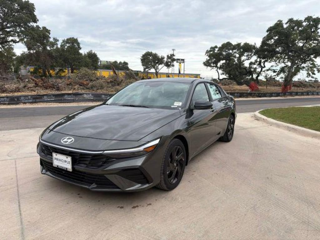 New 2026 Hyundai Elantra SEL Sport Plus Sedan
