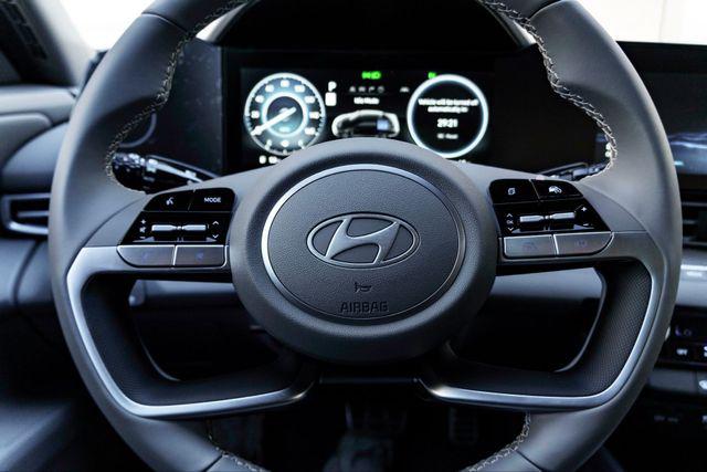 2025 Hyundai Elantra Blue - Photo 10