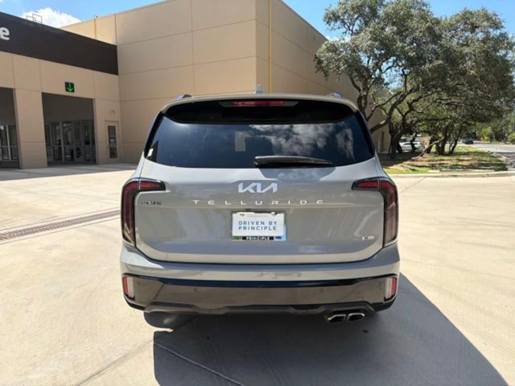 Used 2024 Kia Telluride SX-Prestige X-Pro SUV