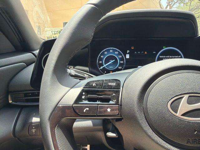2025 Hyundai Elantra Blue - Photo 20