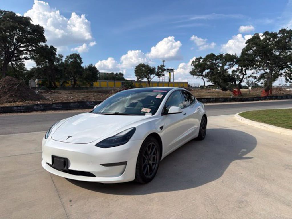 Used 2021 Tesla Model 3 Standard Range Plus Sedan