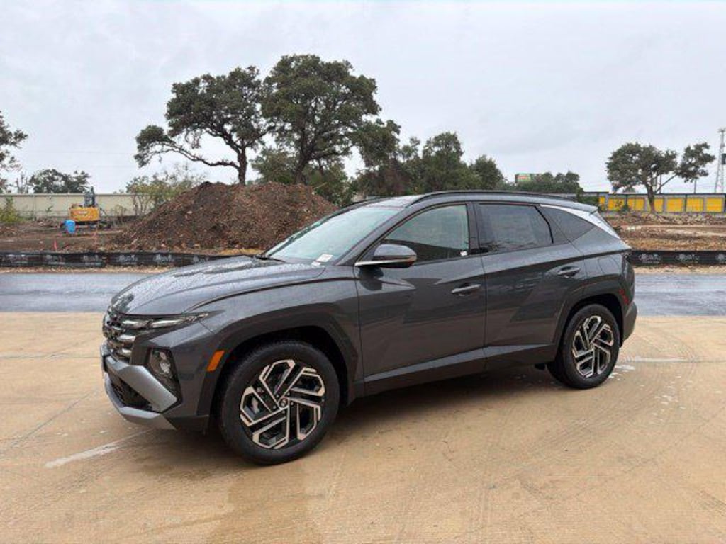 New 2026 Hyundai Tucson Hybrid Limited SUV