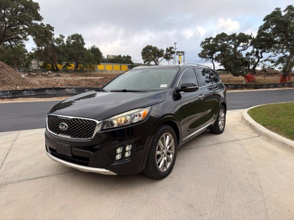 Used 2016 Kia Sorento SX Limited SUV