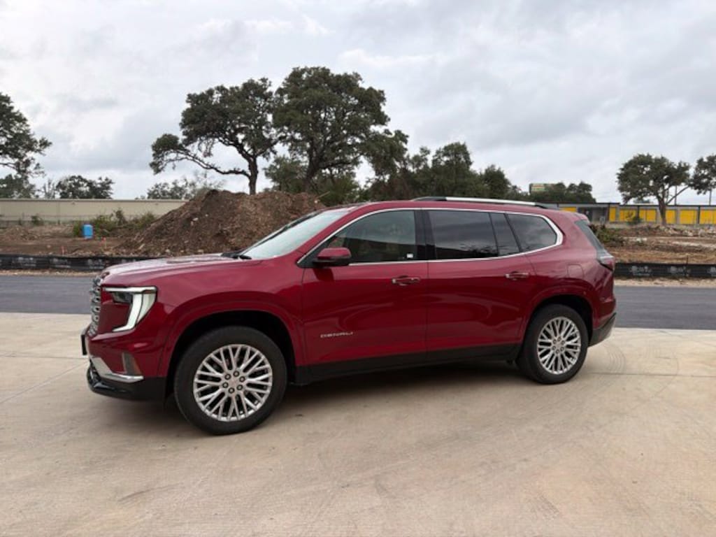 Used 2024 GMC Acadia Denali SUV