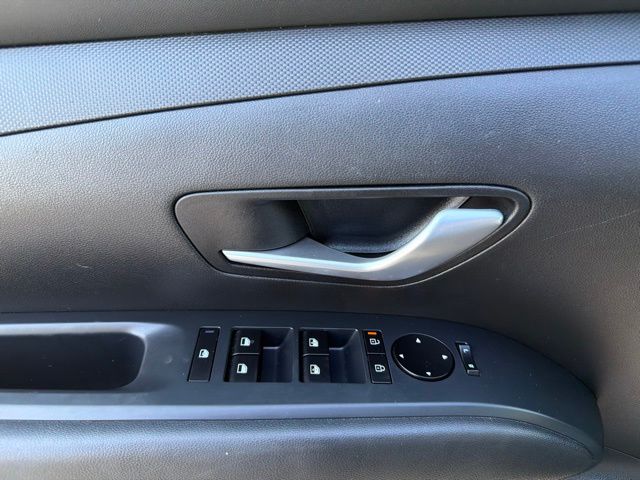 2025 Hyundai Santa Cruz SEL - Photo 17