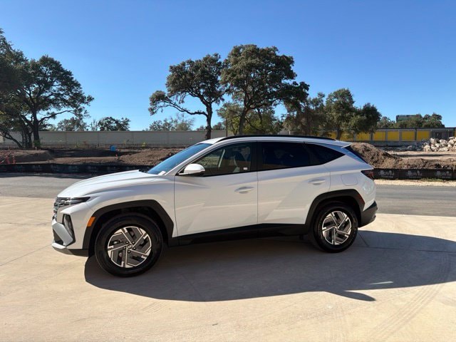 2025 Hyundai Tucson Hybrid