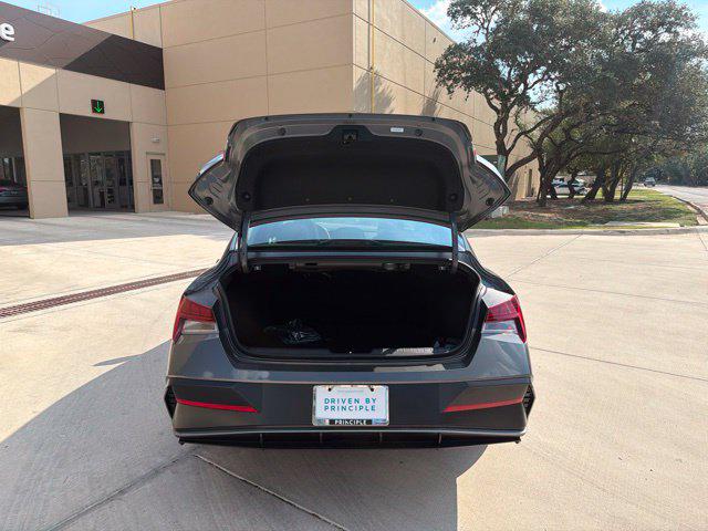 New 2026 Hyundai Elantra Limited Sedan