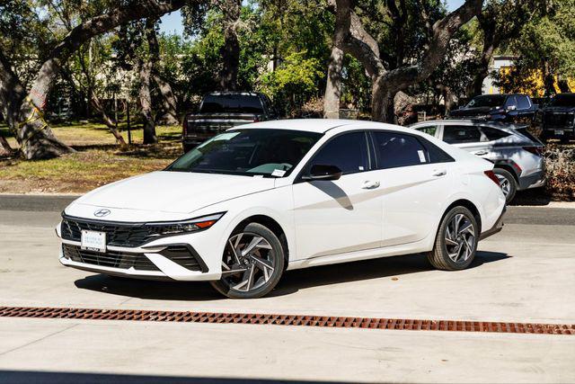 2025 Hyundai Elantra Blue - Photo 26