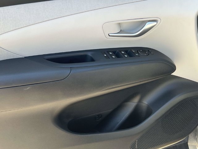 2025 Hyundai Tucson SEL Convenience - Photo 9