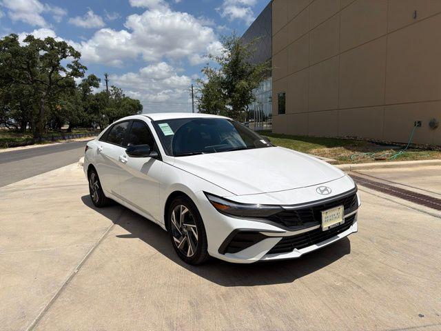 2025 Hyundai Elantra Blue - Photo 6