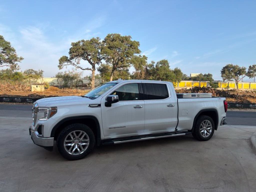 Used 2021 GMC Sierra 1500 SLT Truck