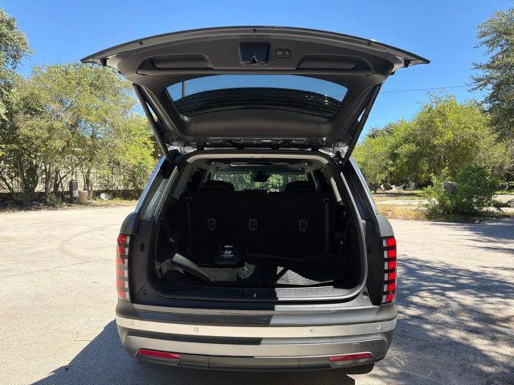 New 2026 Hyundai Palisade Hybrid SEL Premium 7P SUV
