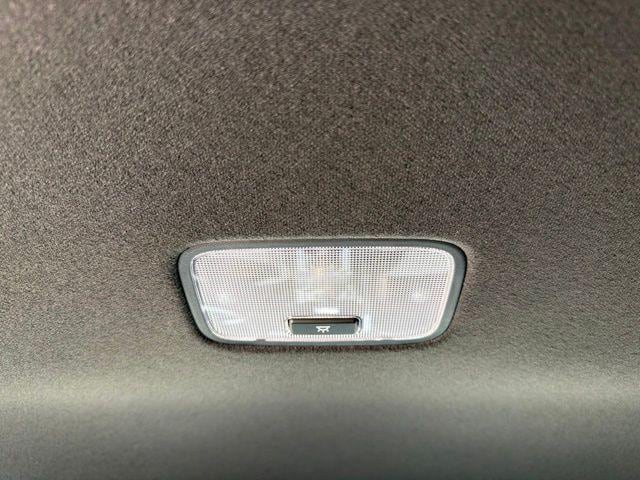 2025 Hyundai Elantra Blue - Photo 30