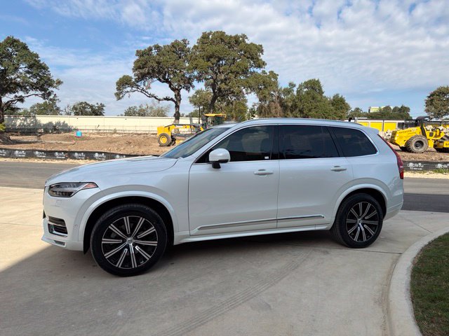 2023 Volvo XC90