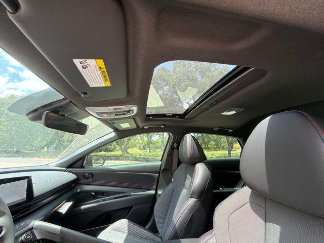 2026 Hyundai Elantra N Line - Photo 14