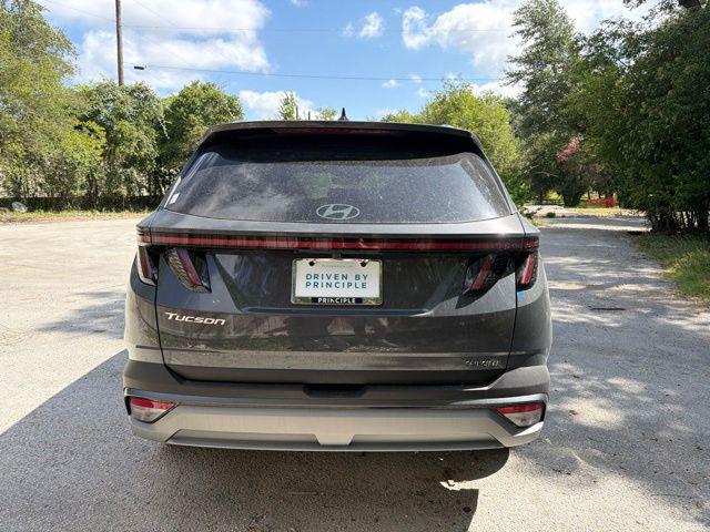 New 2026 Hyundai Tucson SEL Premium FWD SUV