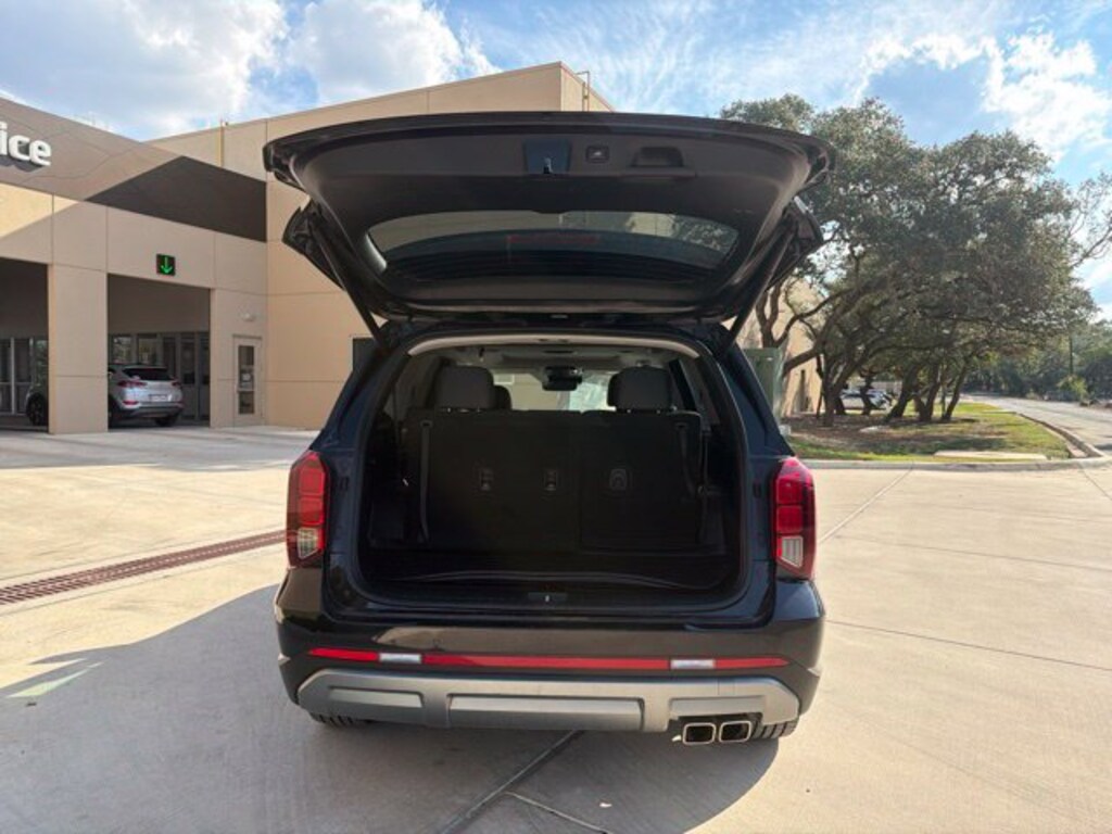 Used 2023 Hyundai Palisade SEL SUV