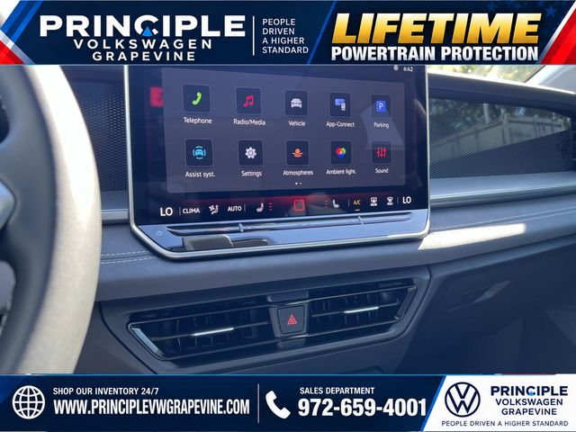 2026 Volkswagen Tiguan SE - Photo 18
