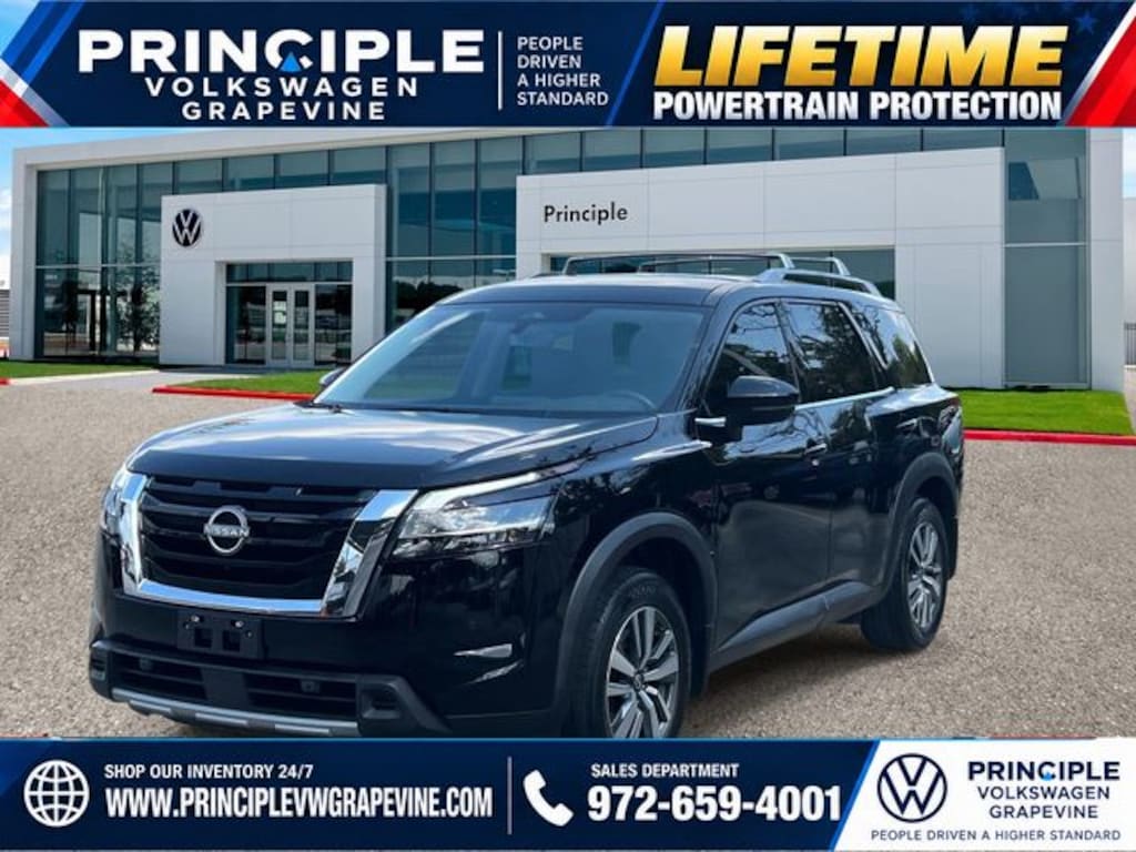 Used 2024 Nissan Pathfinder SL SUV