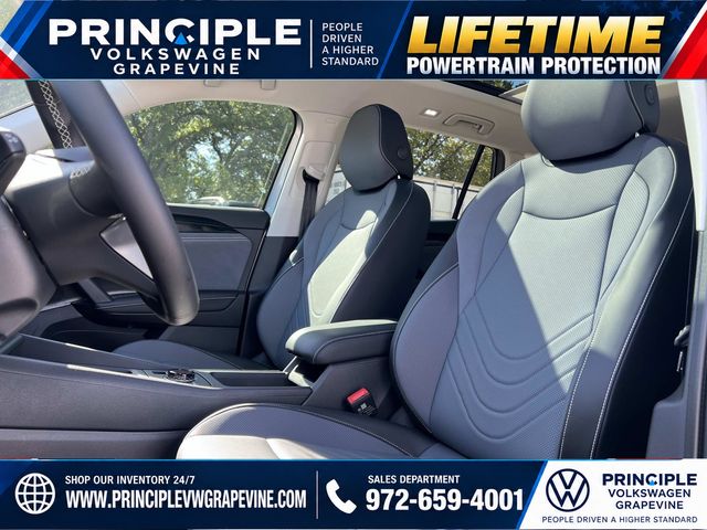 2026 Volkswagen Tiguan SE - Photo 11