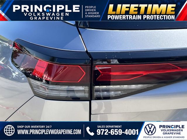 2026 Volkswagen Tiguan SE - Photo 5