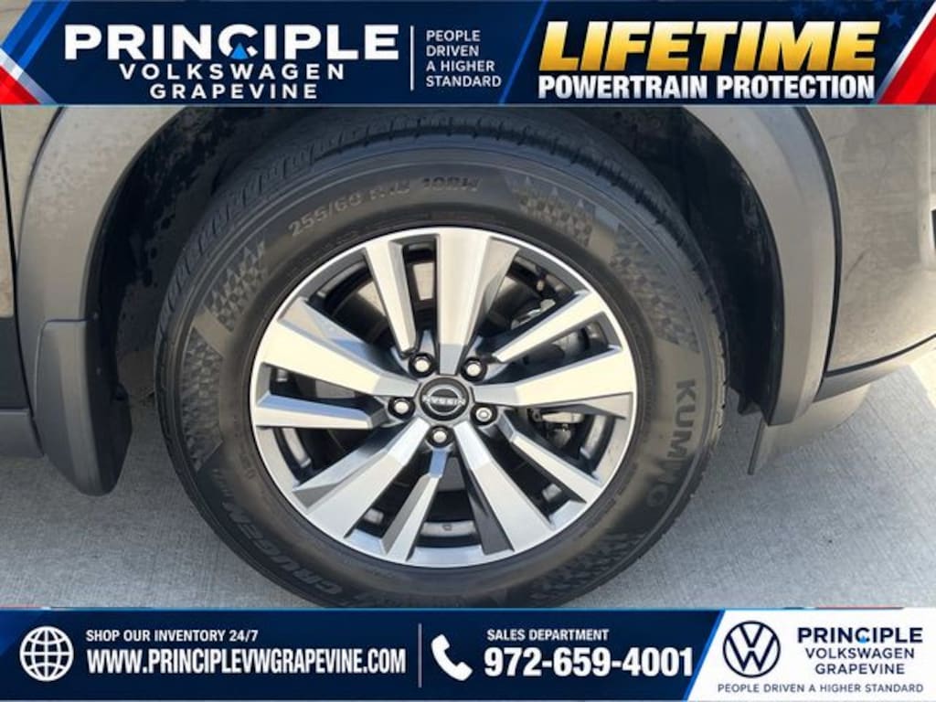 Used 2024 Nissan Pathfinder SL SUV