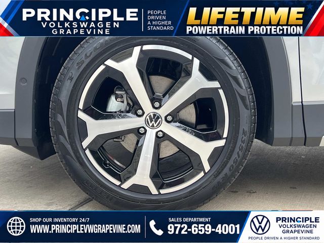 2026 Volkswagen Tiguan SE - Photo 6