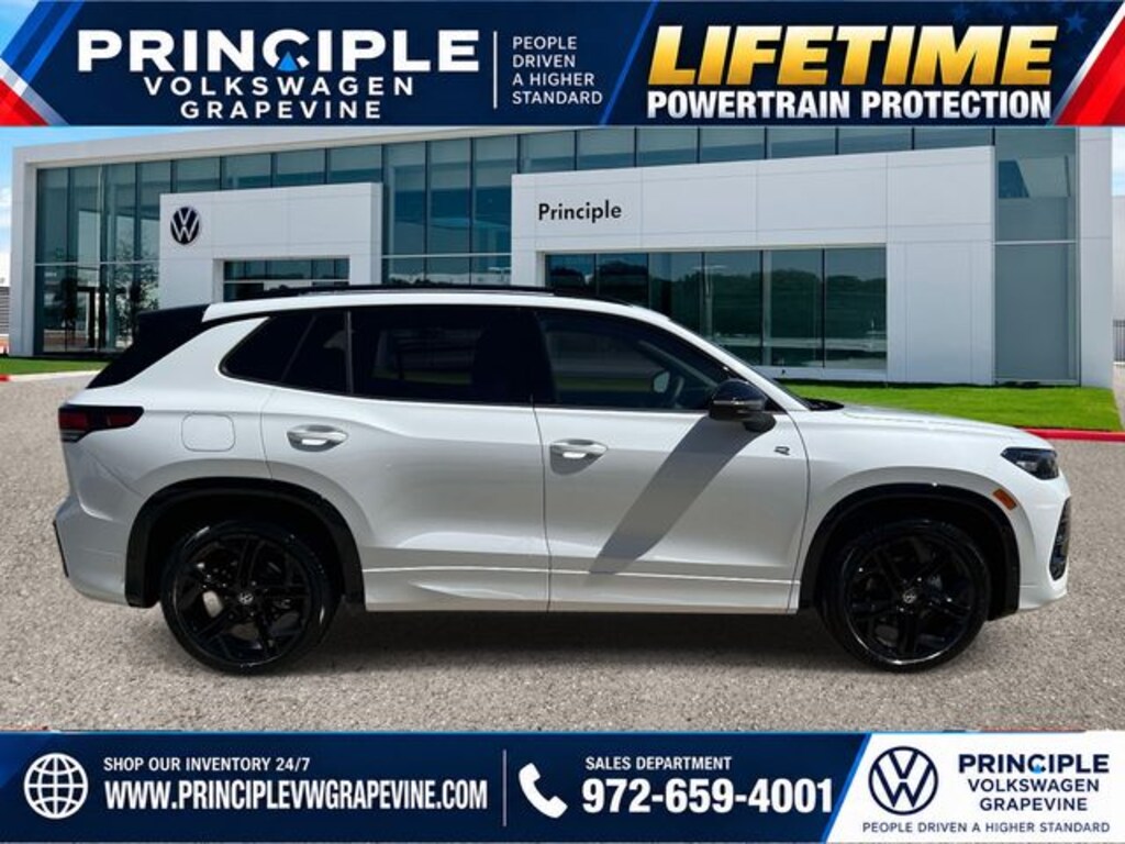 New 2026 Volkswagen Tiguan SE R-Line Black SUV