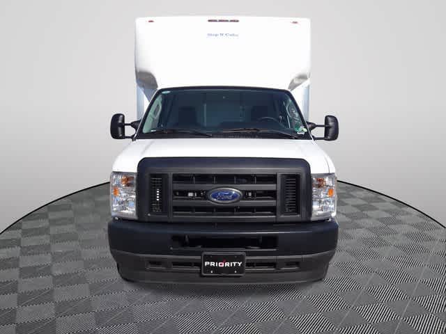 2024 Ford E-Series Cutaway