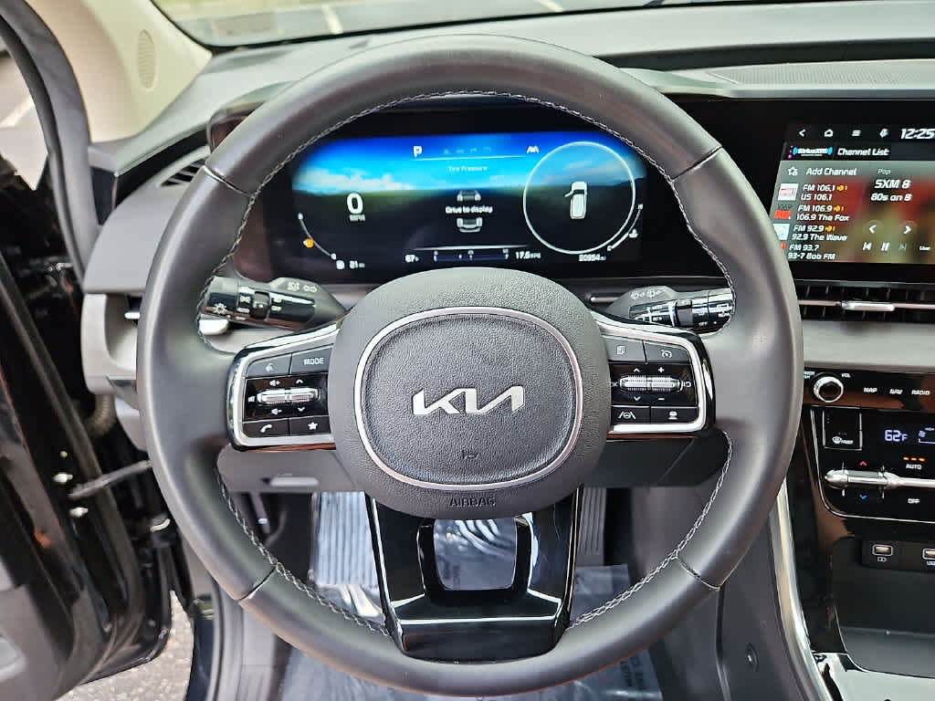 2023 Kia Carnival