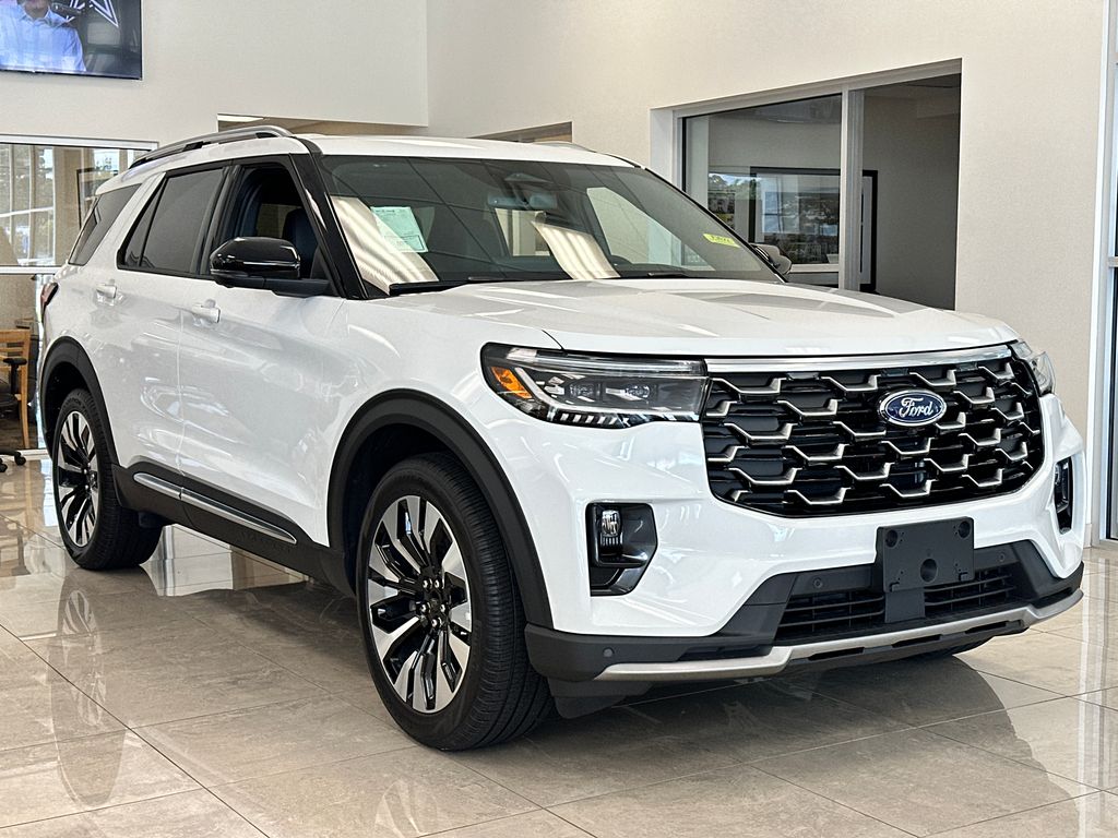 2026 Ford Explorer Platinum SUV