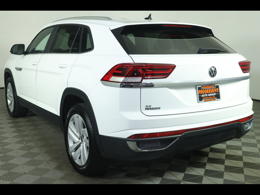 Used 2023 Volkswagen Atlas Cross Sport 2.0T SE w/Technology SUV