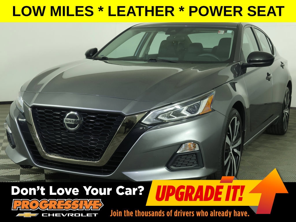 2022 Nissan Altima SR