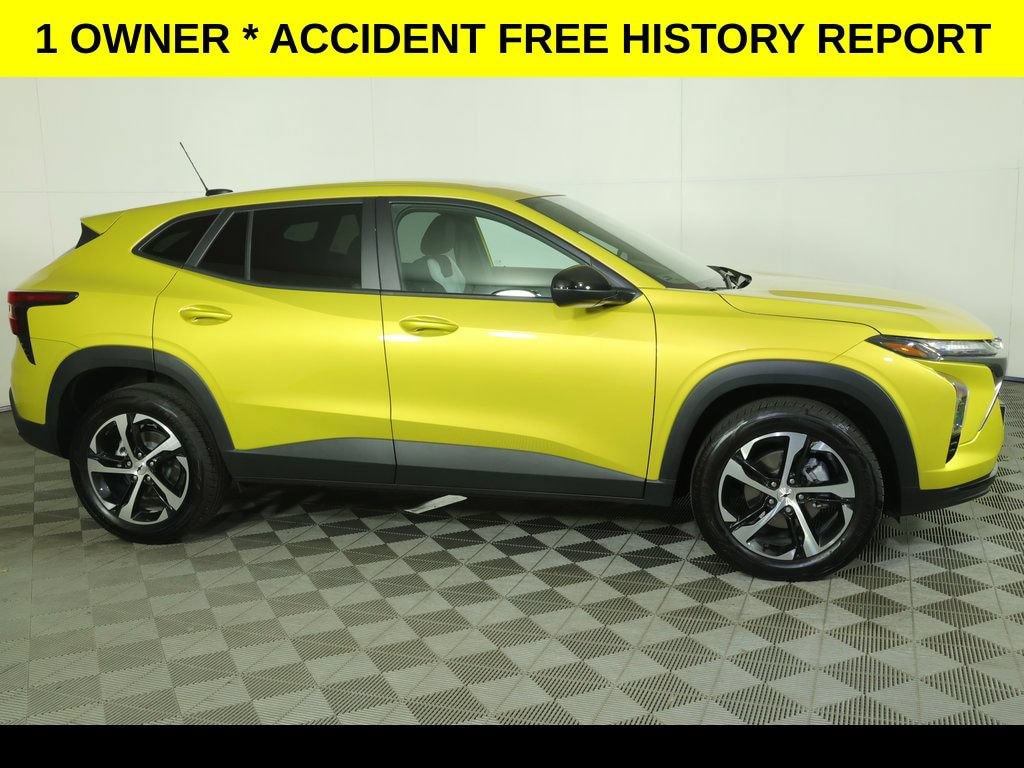 Used 2025 Chevrolet Trax 1RS SUV