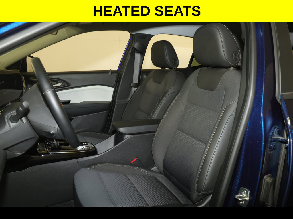 Used 2024 Chevrolet Trax LT SUV