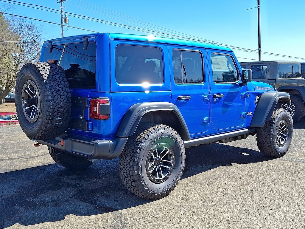 New 2026 Jeep Wrangler 4-DOOR RUBICON Sport Utility