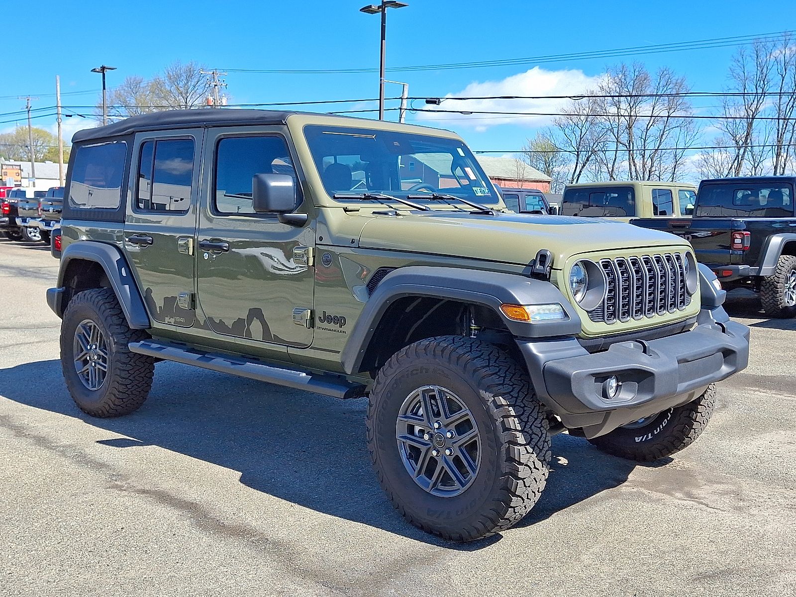 2025 Jeep Wrangler Sport Utility 