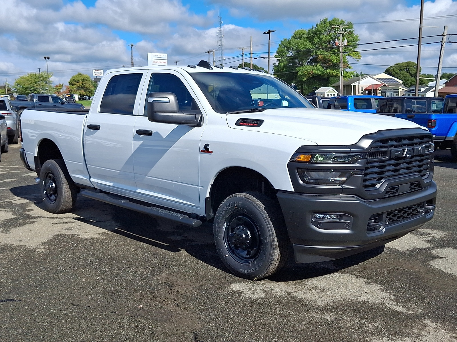 New 2027 Ram 2500 TRADESMAN CREW CAB 4X4 6'4 BOX Pickup